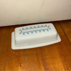 Pyrex Butter Dish White Milk Blue Snowflake Garland No Chips Vintage